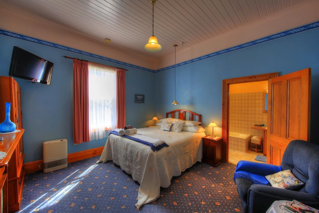 Hanlon House Stanley Ngoại thất bức ảnh