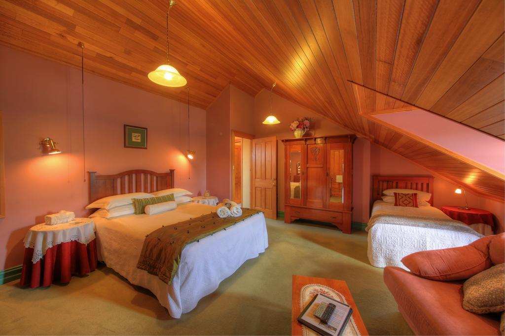 Hanlon House Stanley Ngoại thất bức ảnh