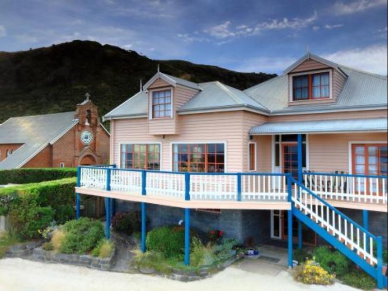 Hanlon House Stanley Ngoại thất bức ảnh